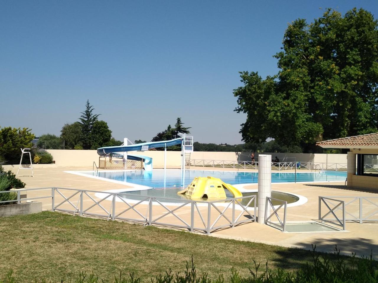 Camping Le Sorlut Cozes Exterior photo